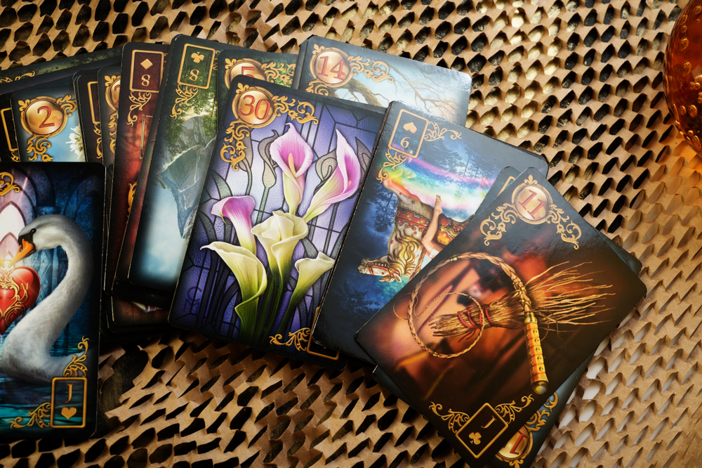 the-overview-of-lenormand-tarotx